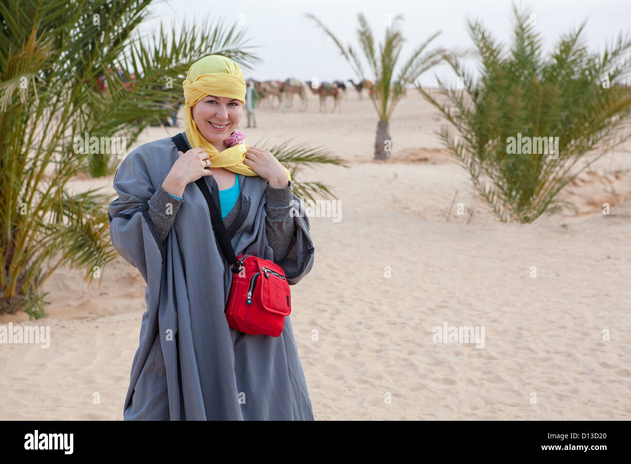 Bedouin in the sahara desert hi-res stock photography and images - Alamy