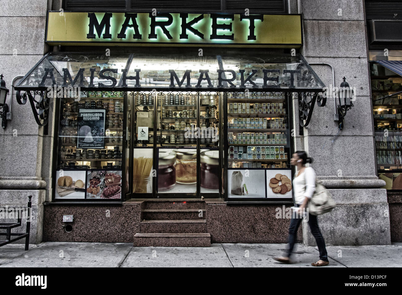 Manhattan nyc hires stock photography and images Alamy