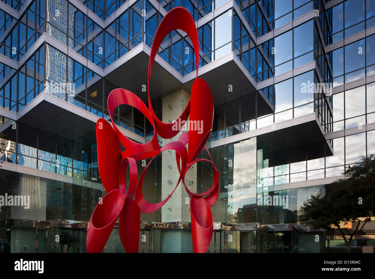 Dallas Skyscraper High Resolution Stock Photography and Images - Alamy