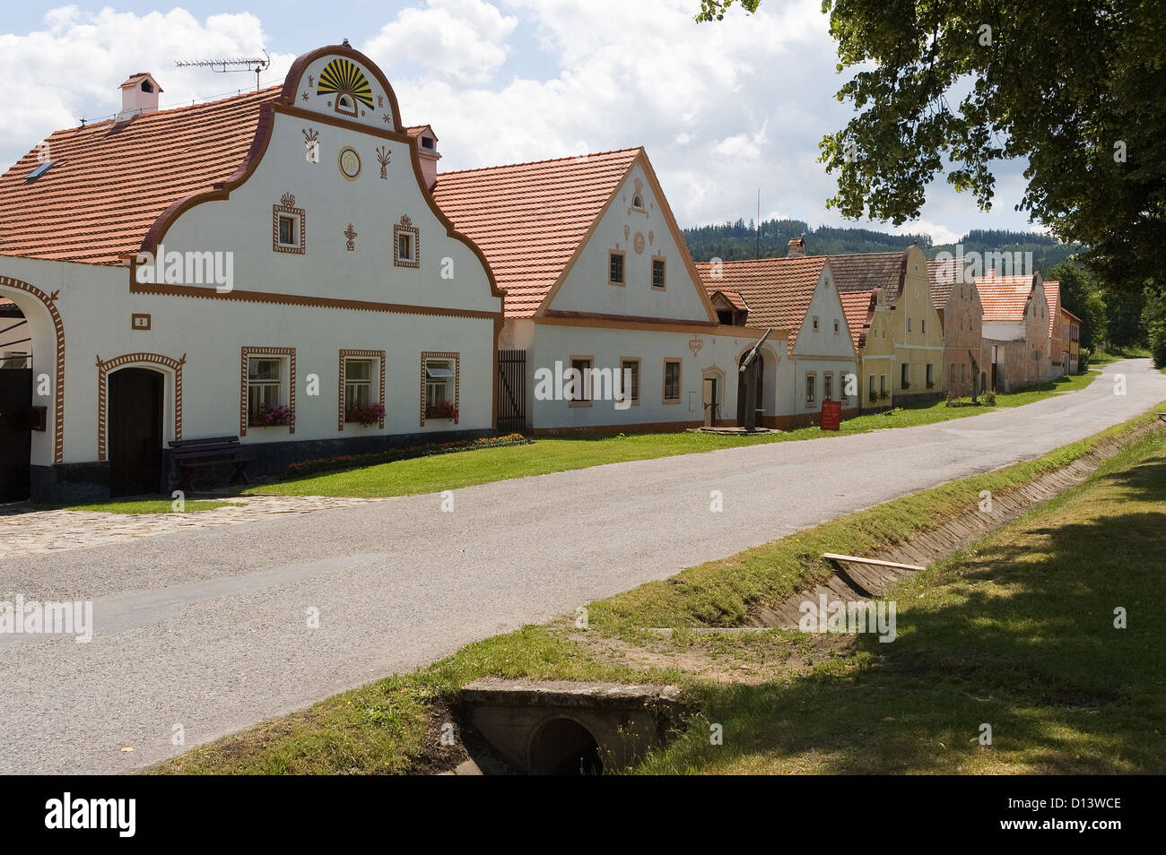 Elk188-2878 Czech Republic, Holasovice, folk baroque painted farmhouses Stock Photo