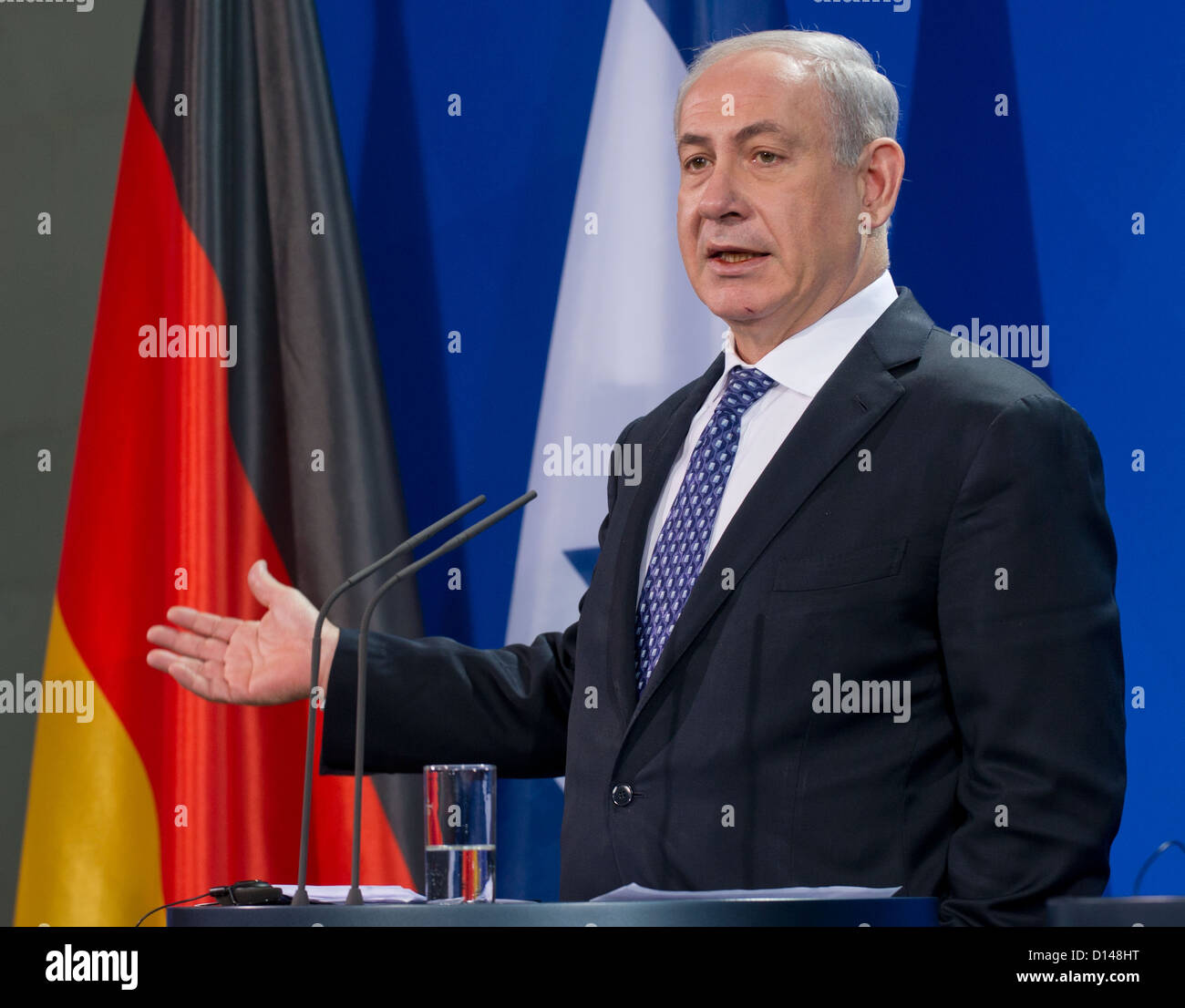 Israeli Prime Minister Benjamin Netanyahu gives a press conference at the chancellery in Berlin, Germany, 06 December 2012. Netanyahu's visit to Germany is overshadowed by Israel's plans to build new settler homes in a highly contentious strip of the occupied West Bank near Jerusalem. Photo: TIM BRAKEMEIER Stock Photo