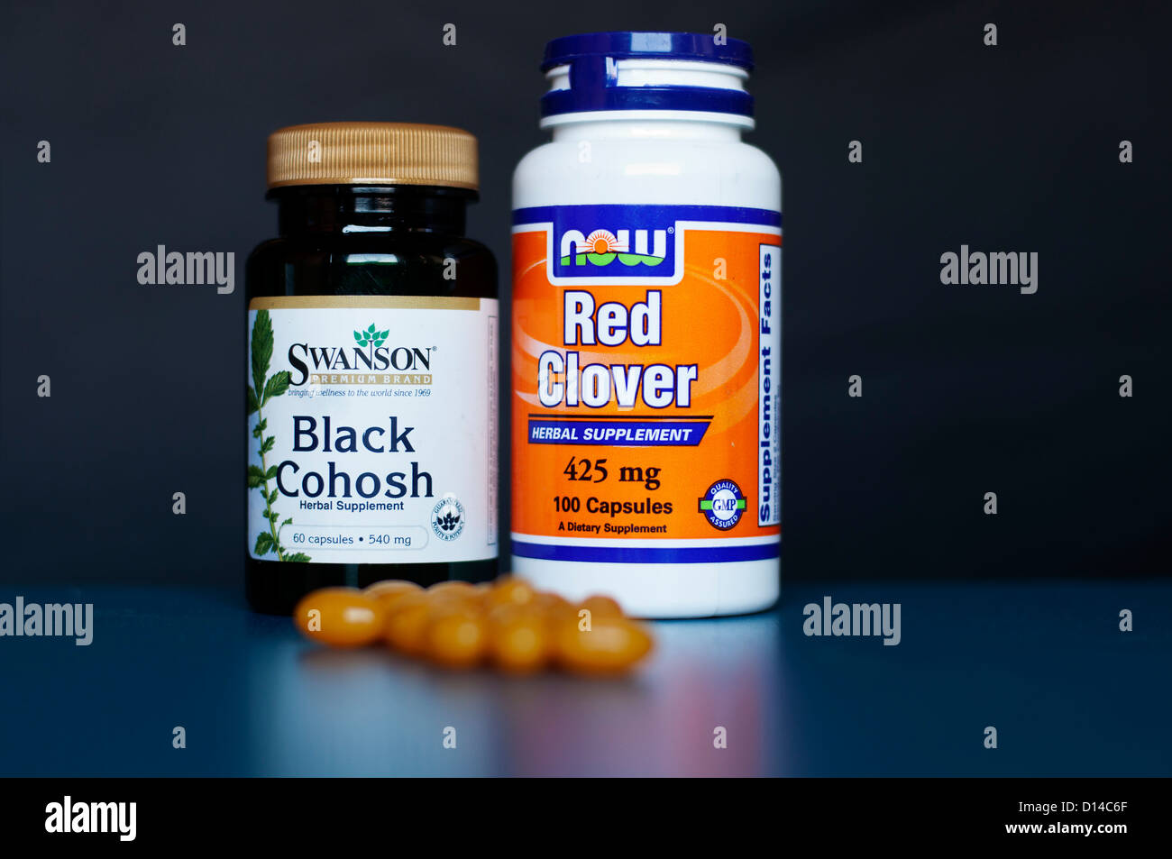 Black cohosh and red clover hires stock photography and images Alamy