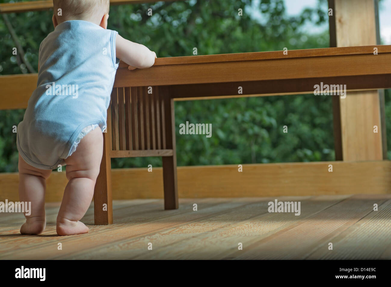 baby walking table