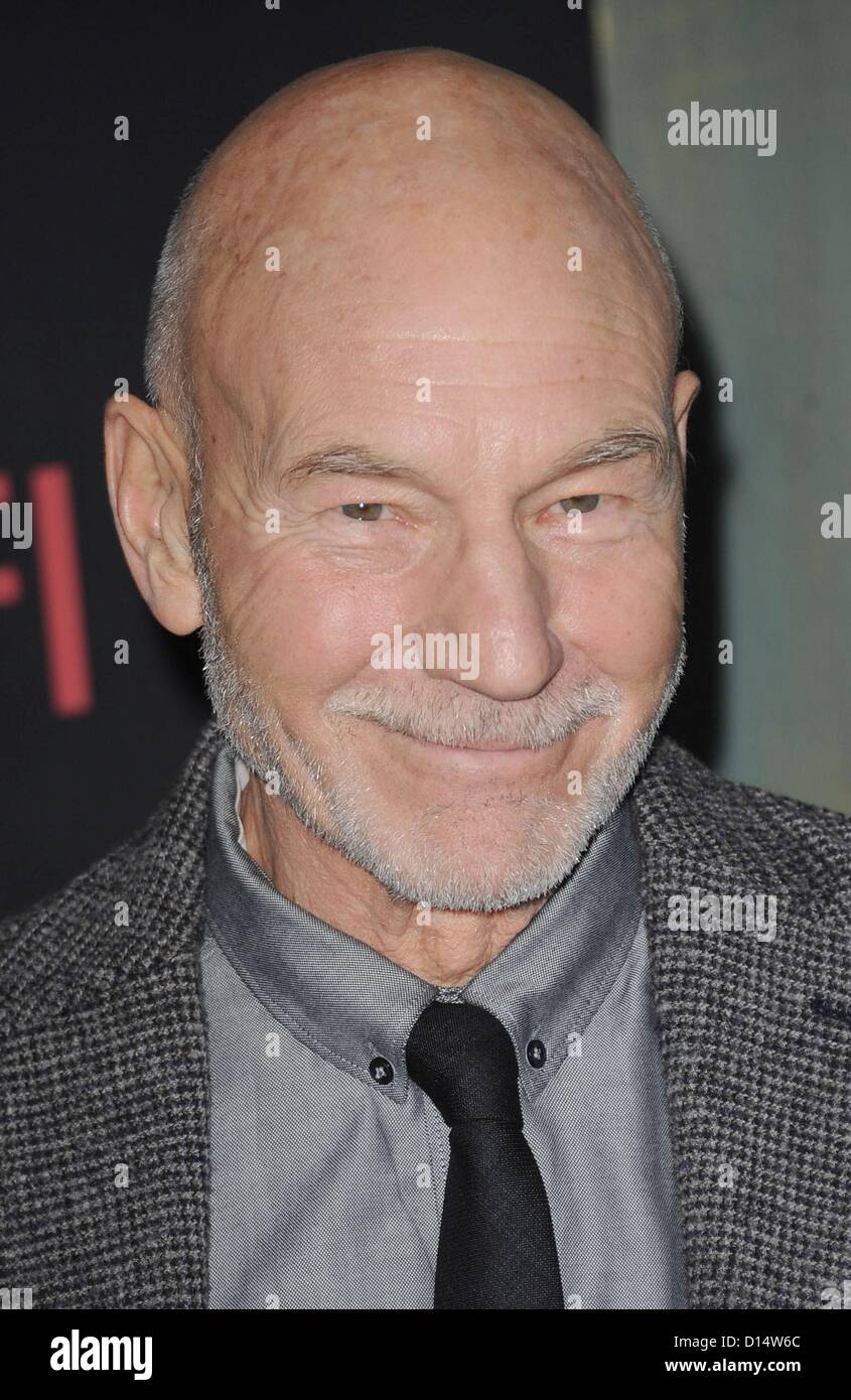 Patrick Stewart at arrivals for THE HOBBIT AN UNEXPECTED JOURNEY(07)