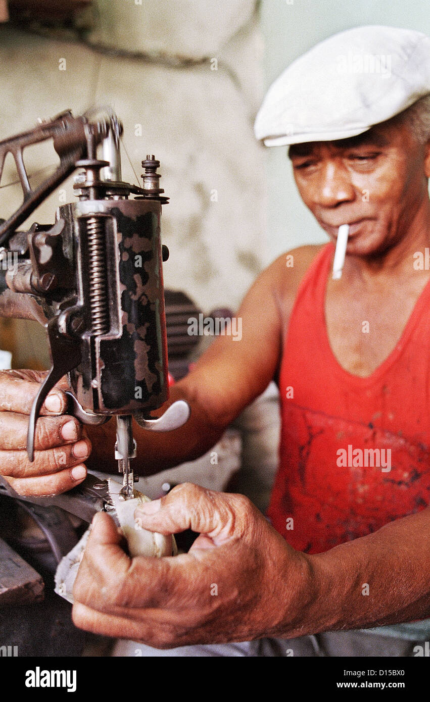 Central american craft work hi-res stock photography and images - Alamy