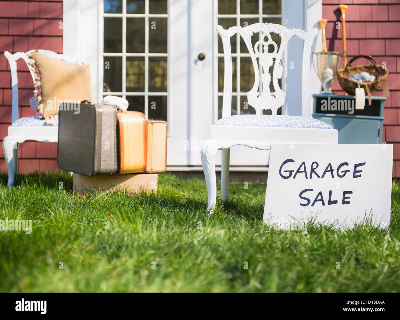 USA, New Jersey, Mendham, Garage sale Stock Photo Alamy