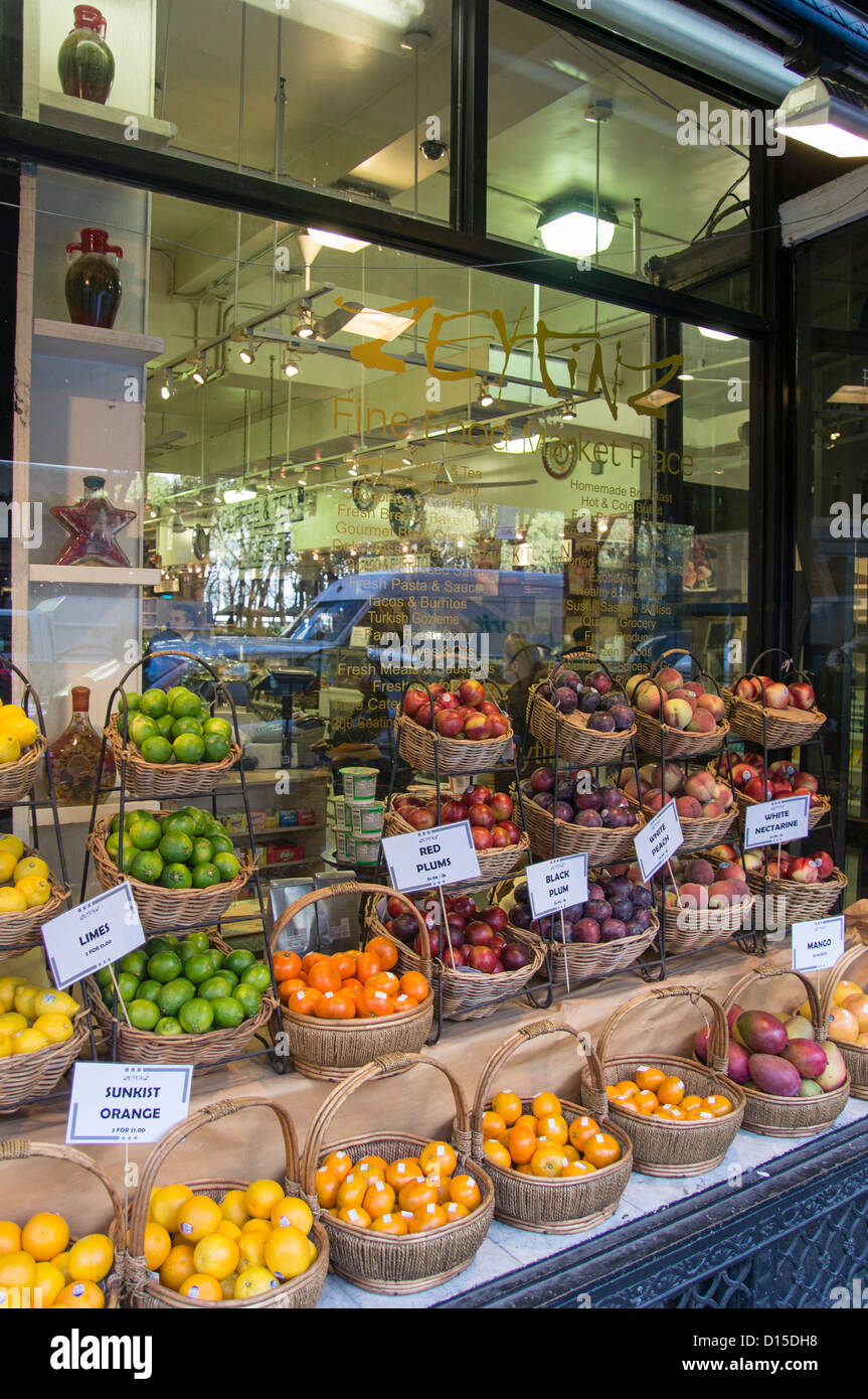 Zeytinz Fine Food Market next to Bryant Park, Midtown Manhattan, New