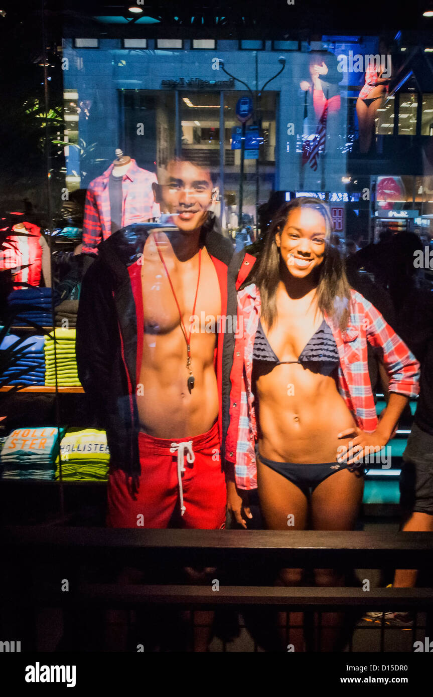 Abercrombie & Fitch , Models, 5th Avenue, Manhattan, New York Stock Photo