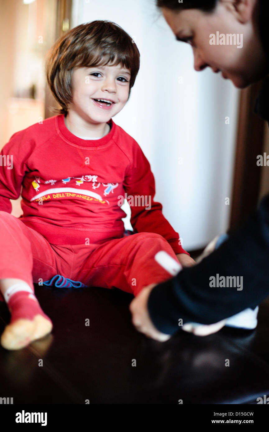 Child with smiles hi-res stock photography and images - Alamy