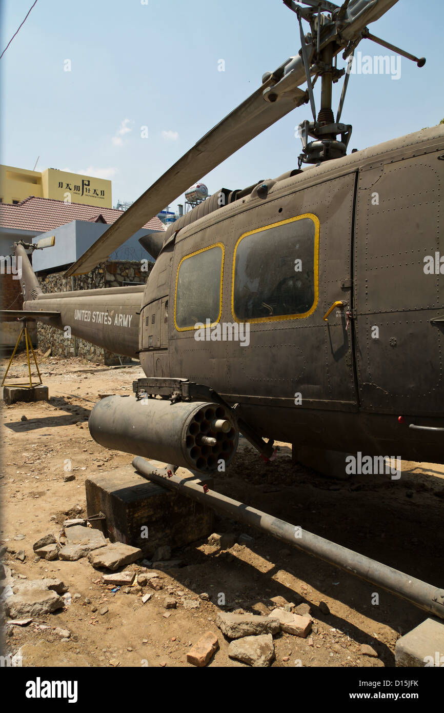 Vietnam war helicopter u.s. hi-res stock photography and images - Alamy