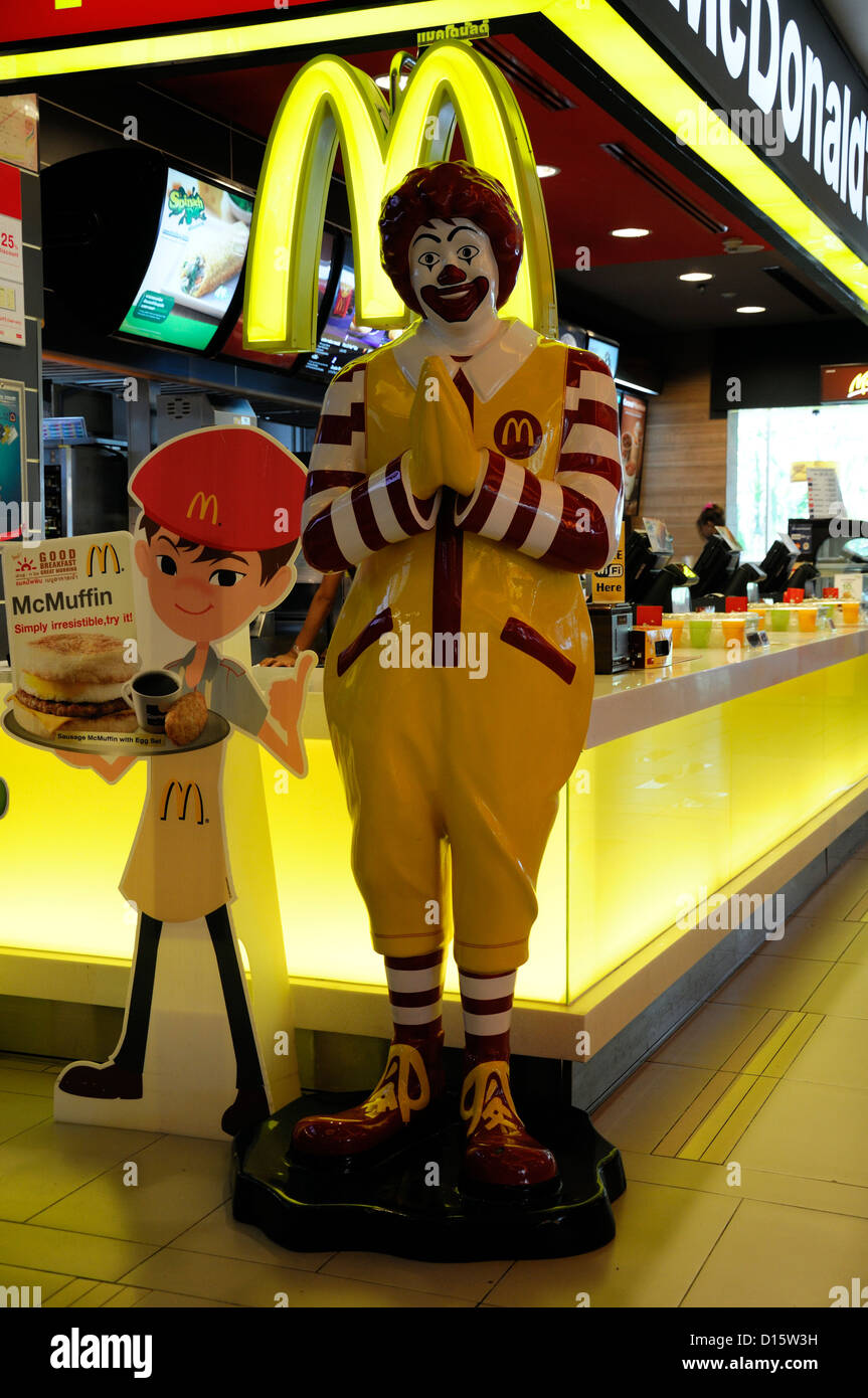 Donald McDonald is Sitting in Front of McDonald Cafe Editorial Stock Photo  - Image of bench, asian: 110940933