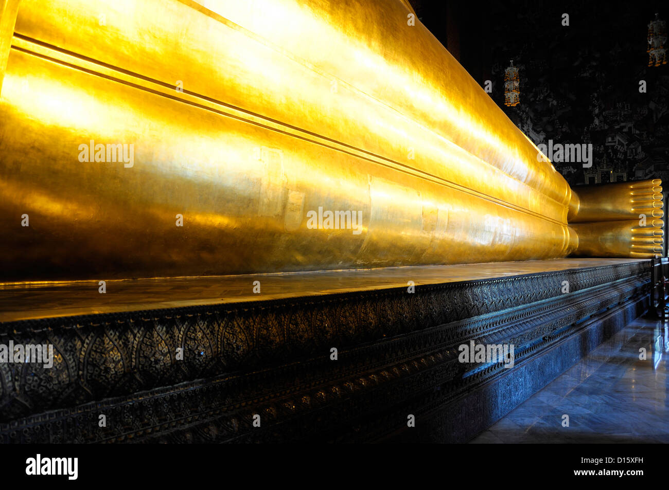 Wat Pho Temple of the reclining buddha statue shrine buddhist religion ...