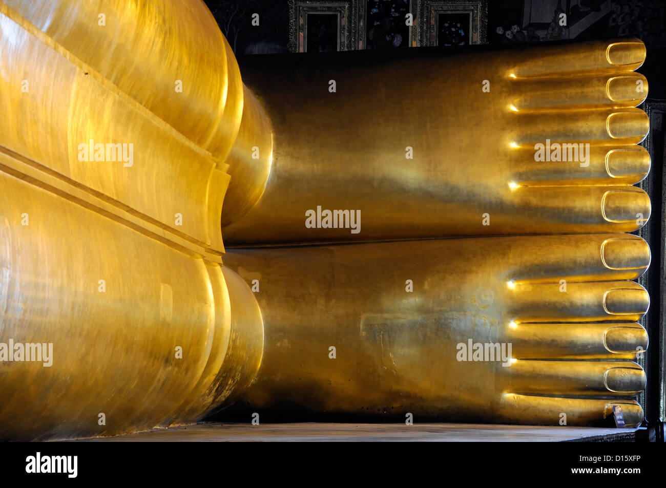 Wat Pho Temple of the reclining buddha statue shrine buddhist religion ...