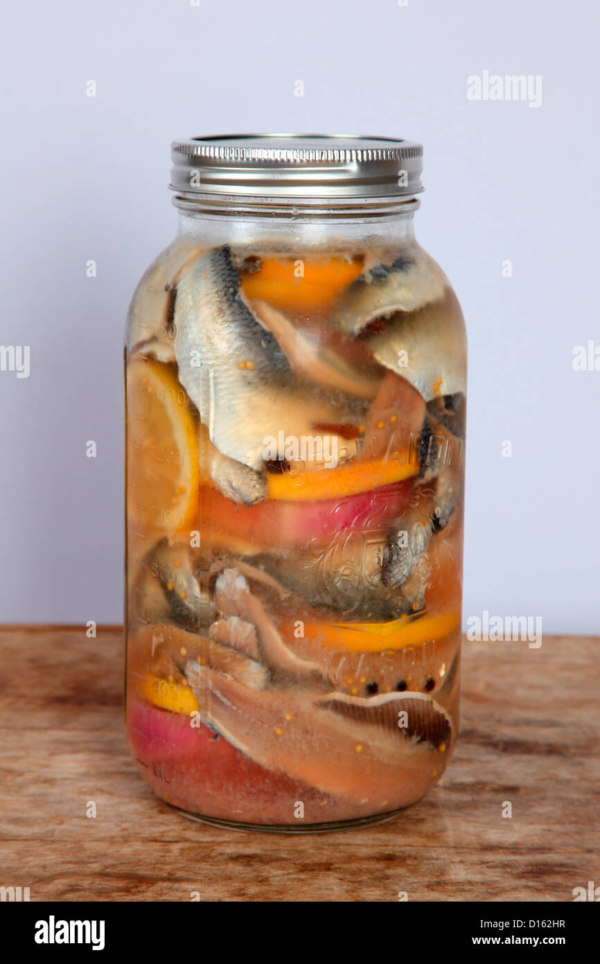 Pressure cooked herring hires stock photography and images Alamy