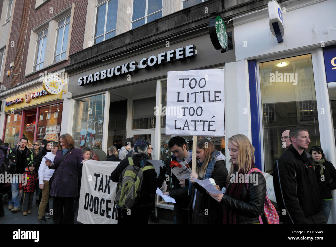 Anti tax protest starbucks hires stock photography and images Alamy