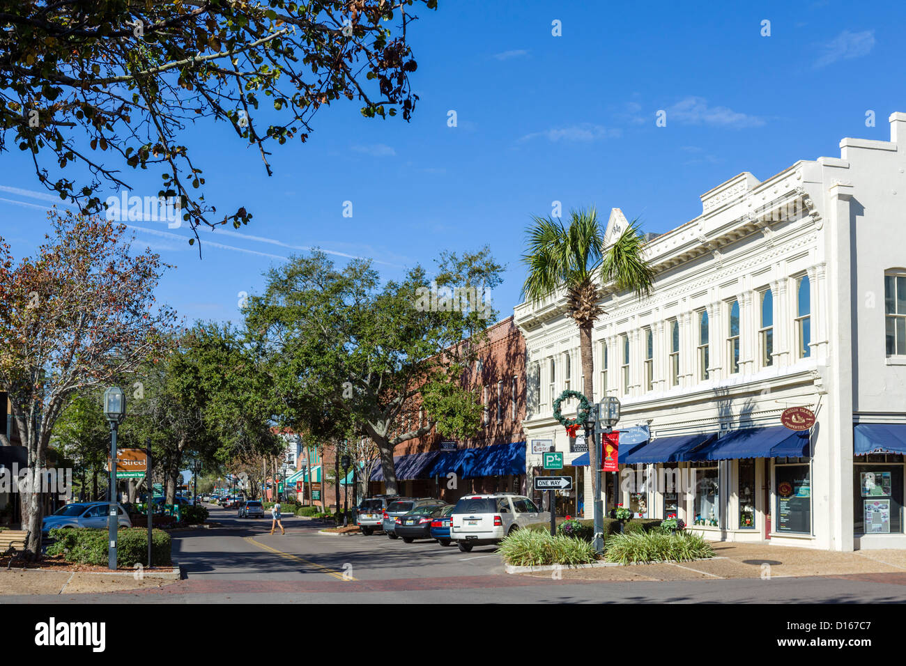 Centre Street (the Main Street) in downtown Fernandina Beach, Amelia Island, Florida, USA Stock Photo
