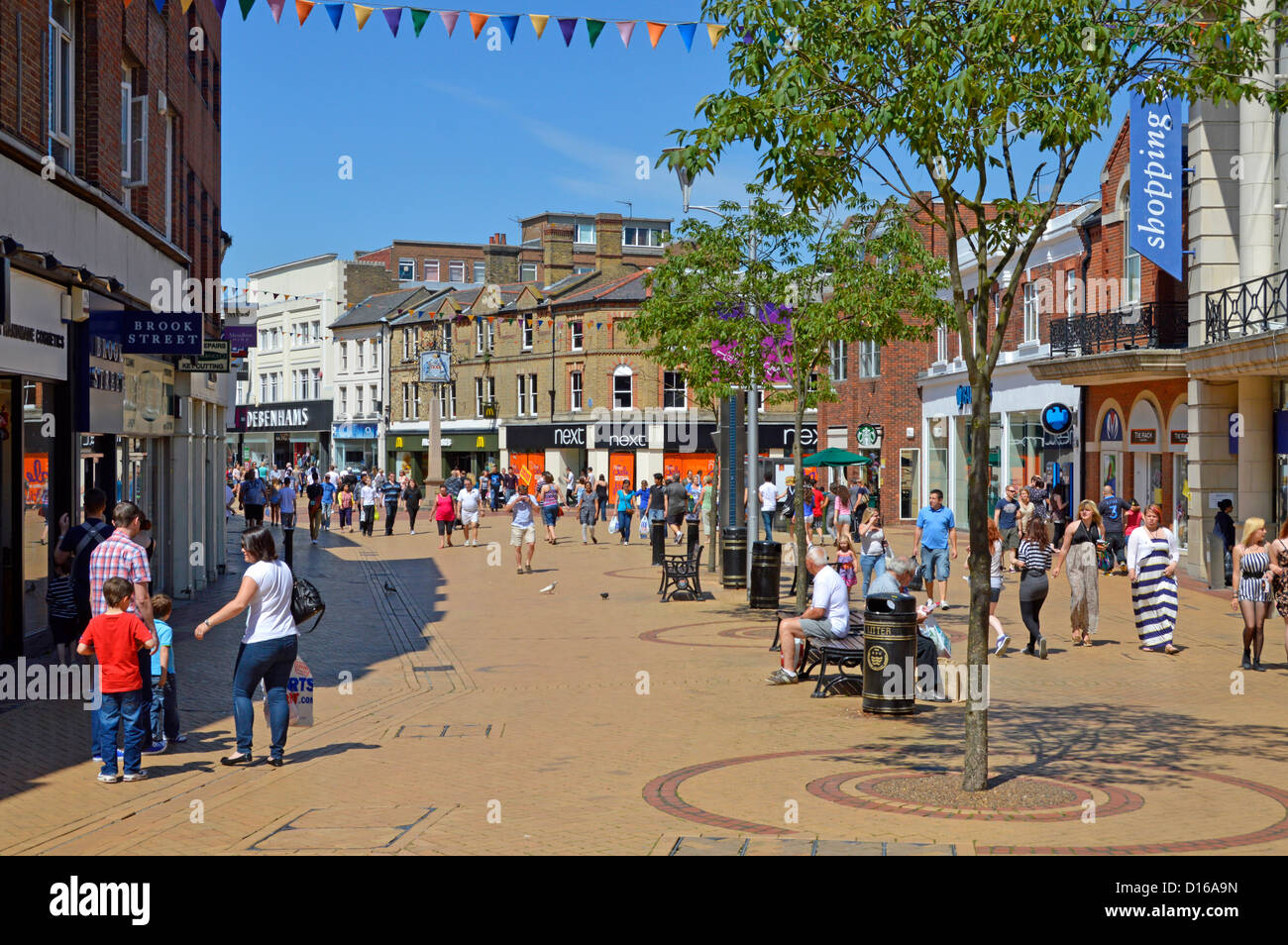 Shopping high street in Chelmsford city centre Stock Photo 52385585
