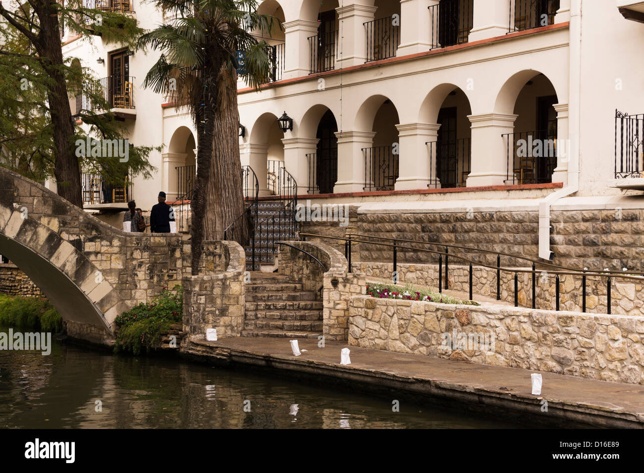 San antonio riverwalk christmas hi-res stock photography and