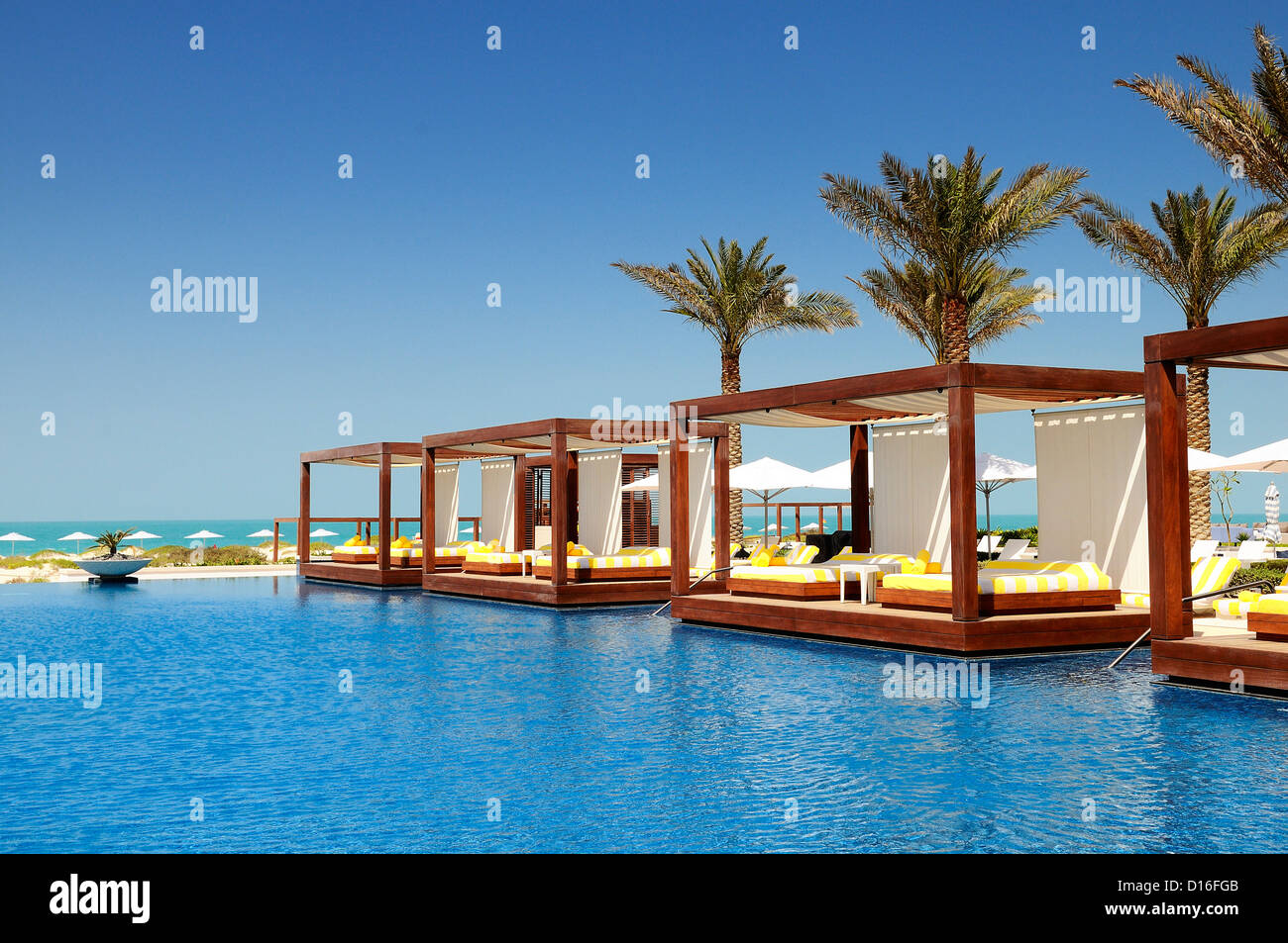 Luxury vacations hi-res stock photography and images - Alamy