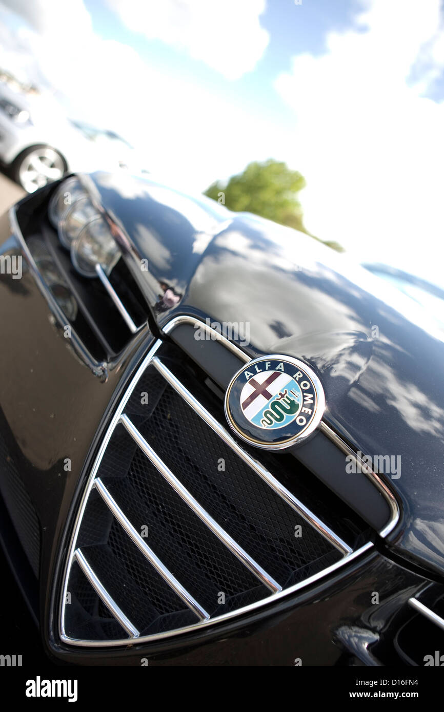 Black alfa romeo hi-res stock photography and images - Alamy