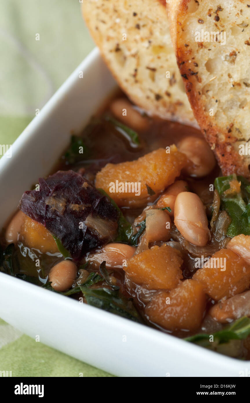 Fresh white navy bean soup with garden vegetables Stock Photo Alamy