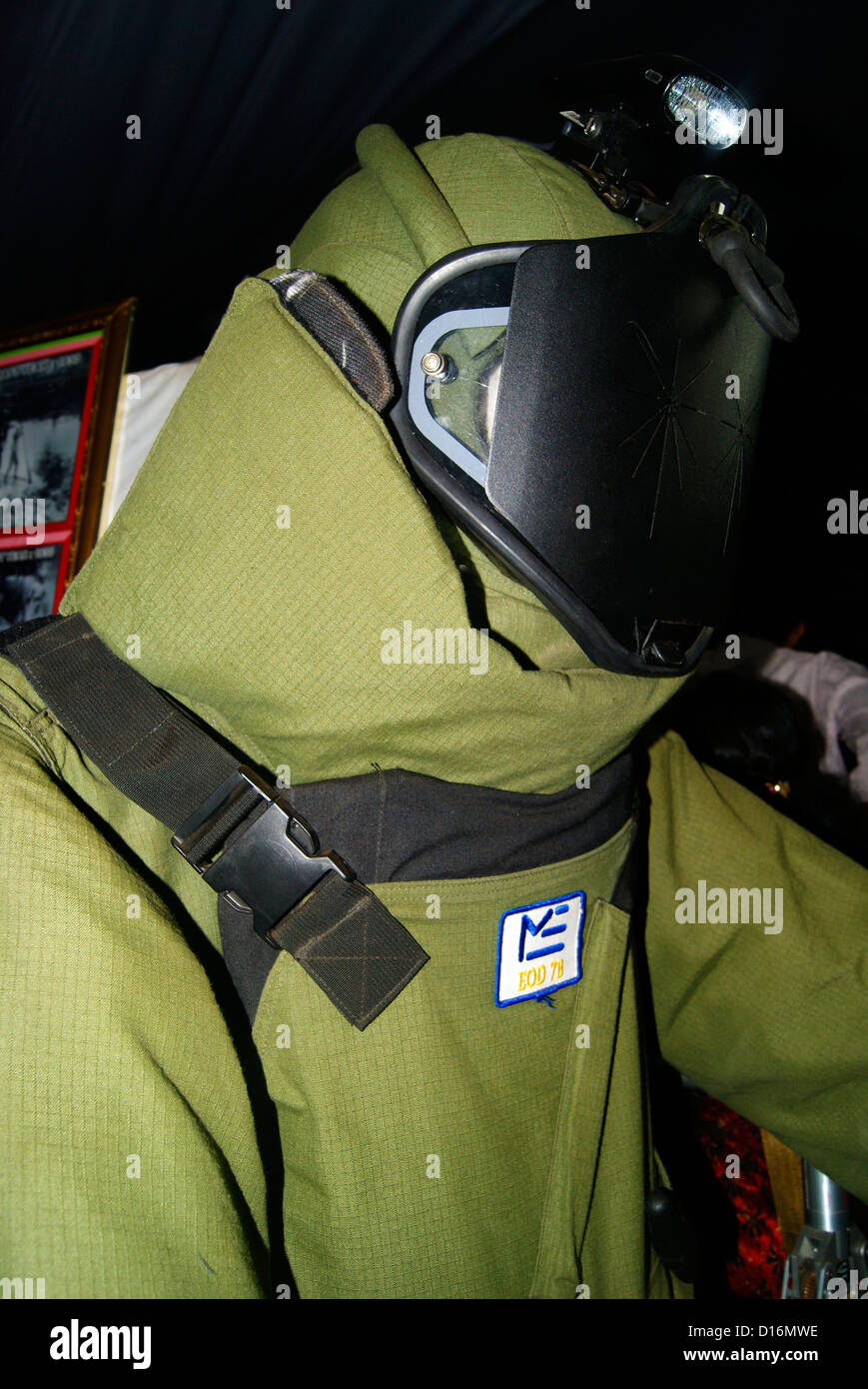 Bomb disposal suit and Helmet closeup view of Indian Army Stock Photo