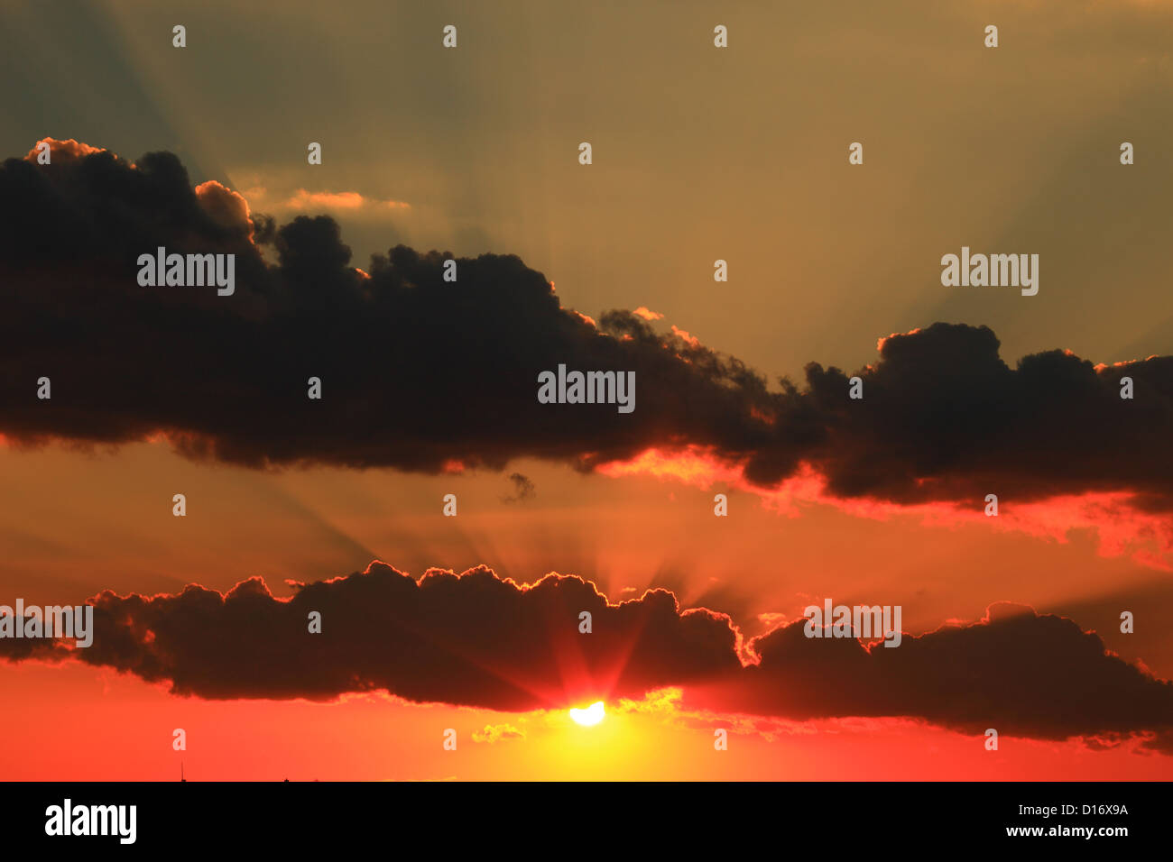 Sunset sky with clouds Stock Photo - Alamy