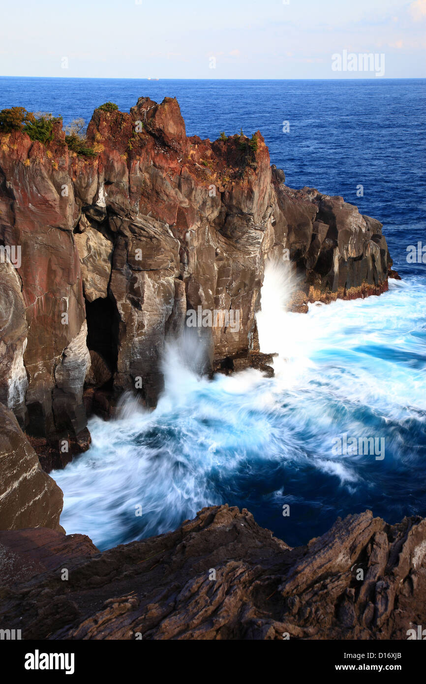 Waves splashing on rocks at Jogasaki Coast, Shizuoka Prefecture Stock Photo