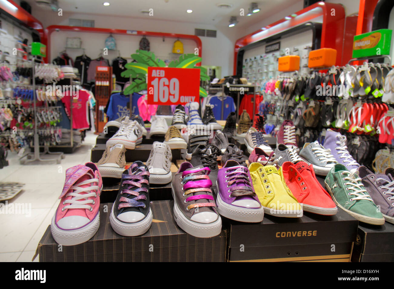 skechers al ghurair mall
