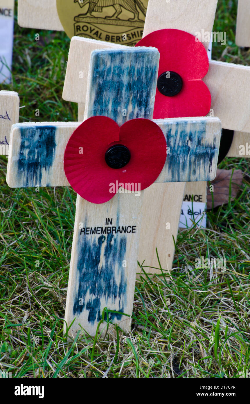 Wooden cross with a poppy Stock Photo Alamy