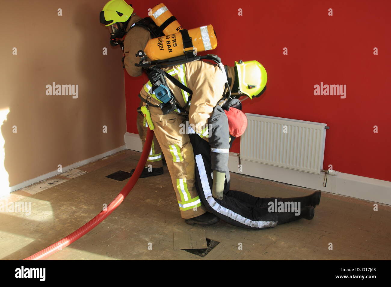 Fire apparatus test hi-res stock photography and images - Alamy