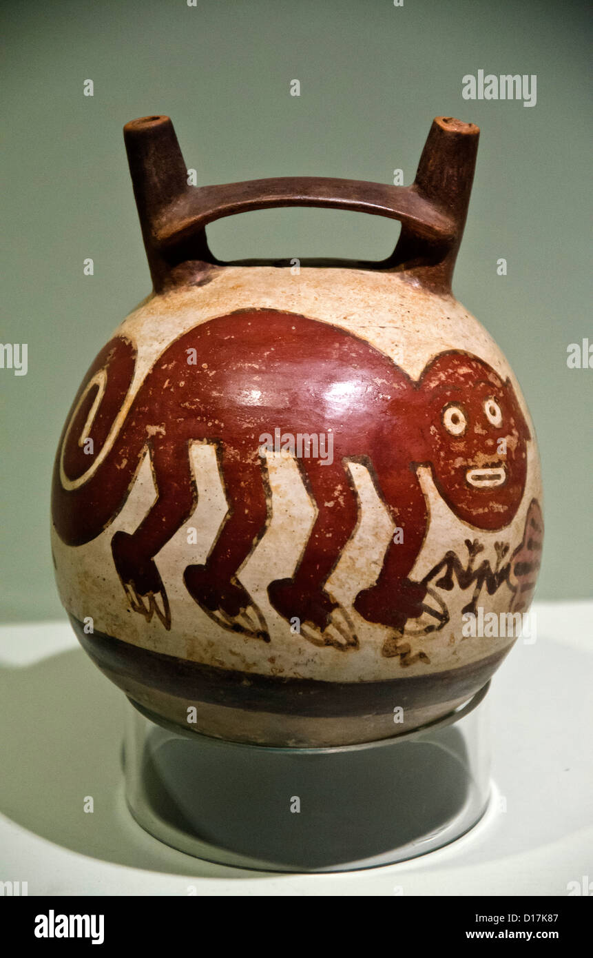 Ceramic vessel Nazca culture 100 BC-800 BC Perú Stock Photo - Alamy