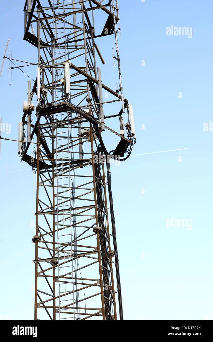 Radio transmitter mast hires stock photography and images Alamy