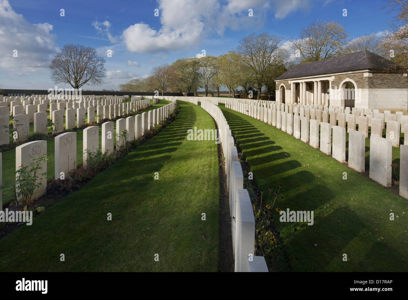WW1 Commonwealth War Graves Commission Sanctuary Wood cemetery for First World War One British soldiers, Zillebeke, Belgium Stock Photo