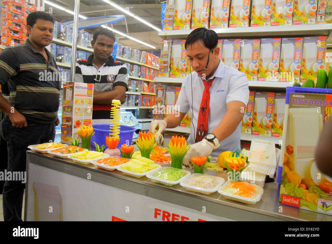 Dubai UAE,United Arab Emirates,Middle East Eastern,Al Souqe Al Kabeer