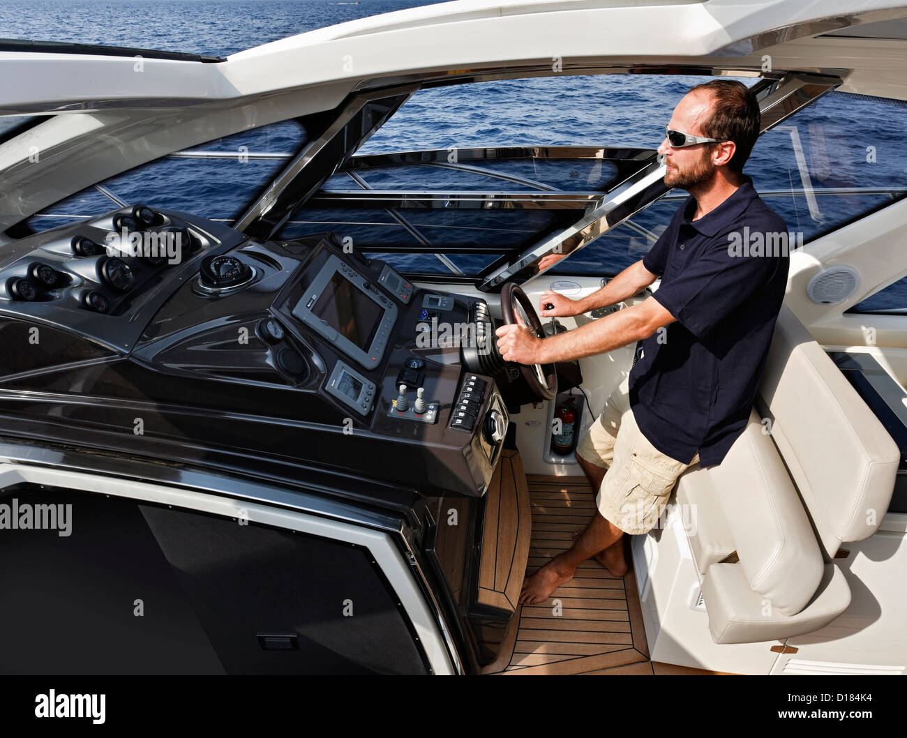 Driving Yacht Driving Yacht