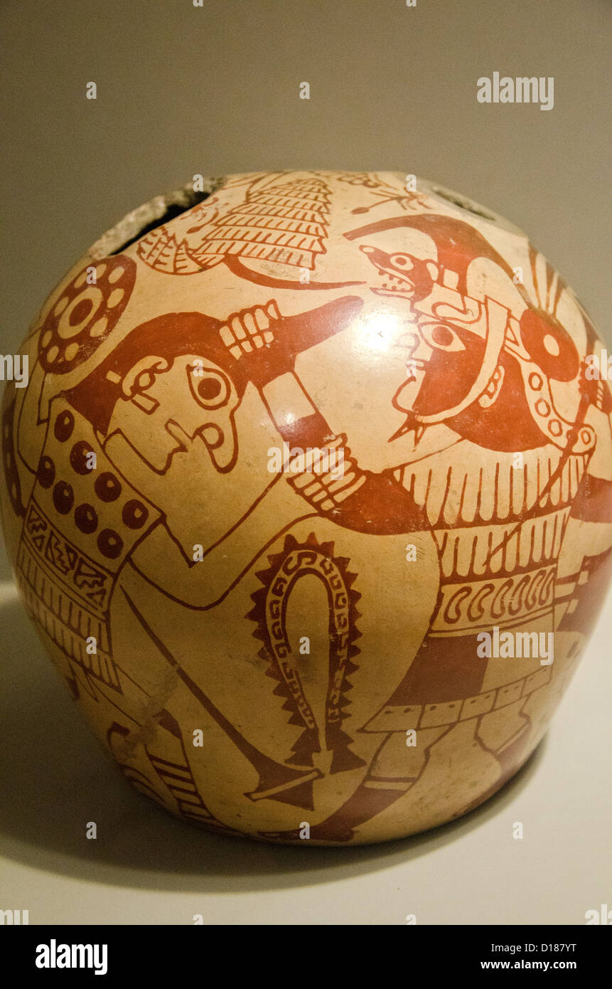 Ceramic vessel Moche culture 100 AC800 AC Perú Stock Photo
