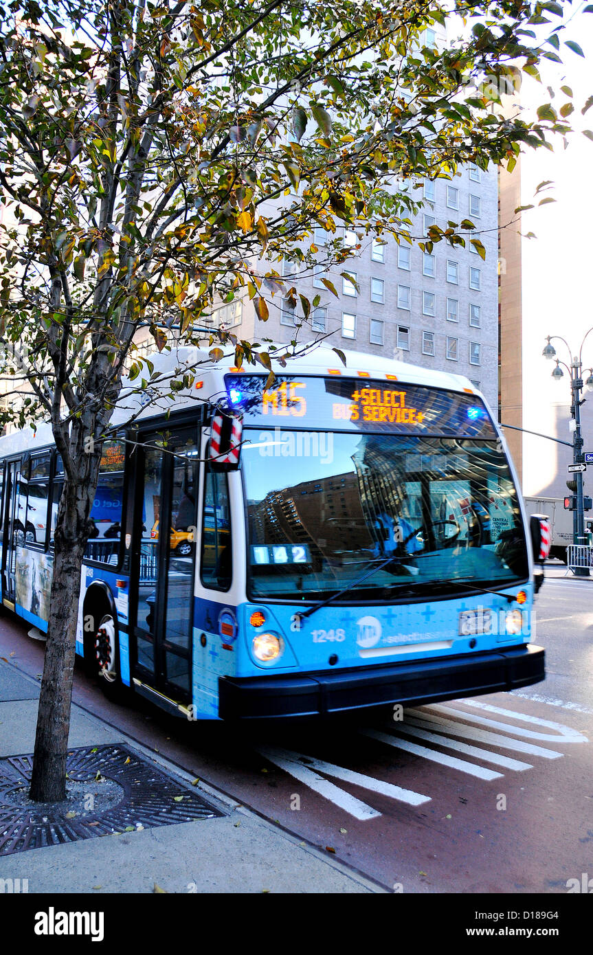 Mta m15 bus hi-res stock photography and images - Alamy