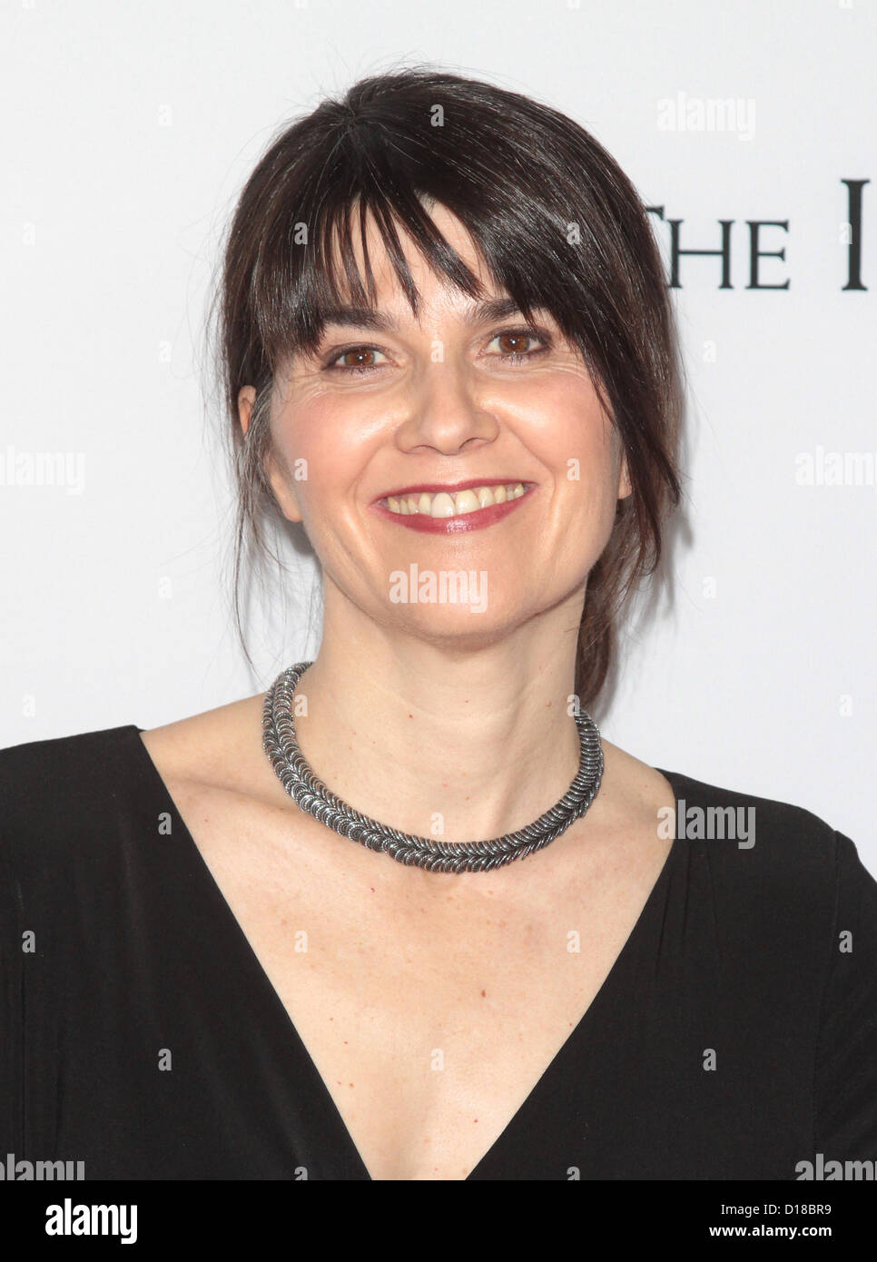 MARIA BELON LOS ANGELES PREMIERE OF THE IMPOSSIBLE LOS ANGELES CALIFORNIA  USA 10 December 2012 Stock Photo - Alamy