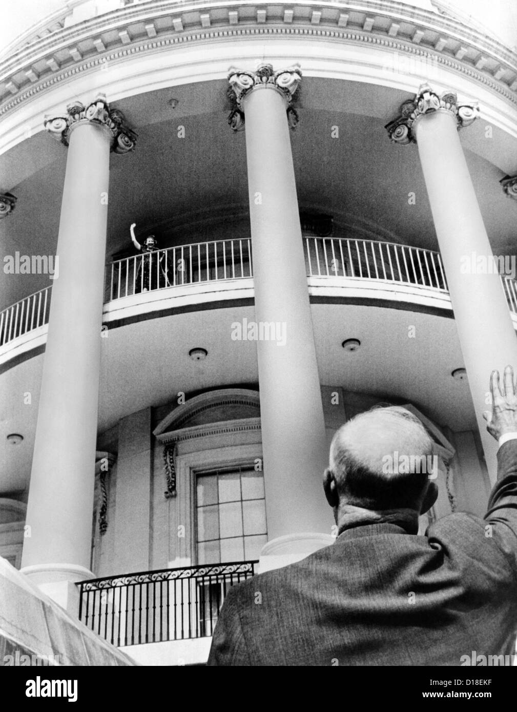 President Eisenhower waves to his wife Mamie from the White House lawn. Ca. 1953-1960 (CSU ALPHA 226) CSU Archives/Everett Stock Photo