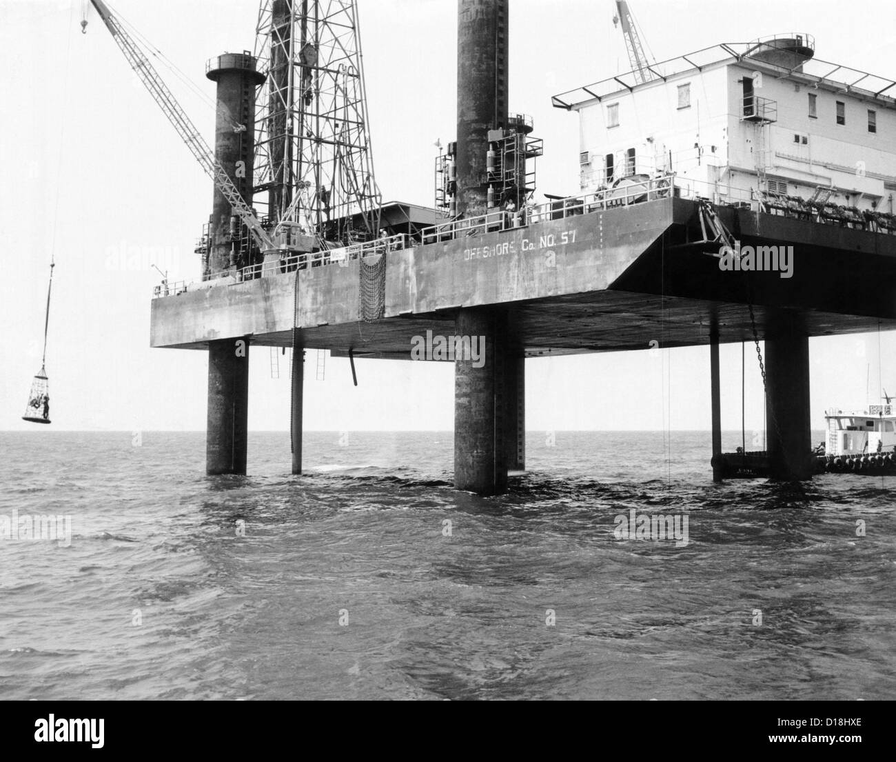 Gulf 1960s hires stock photography and images Alamy