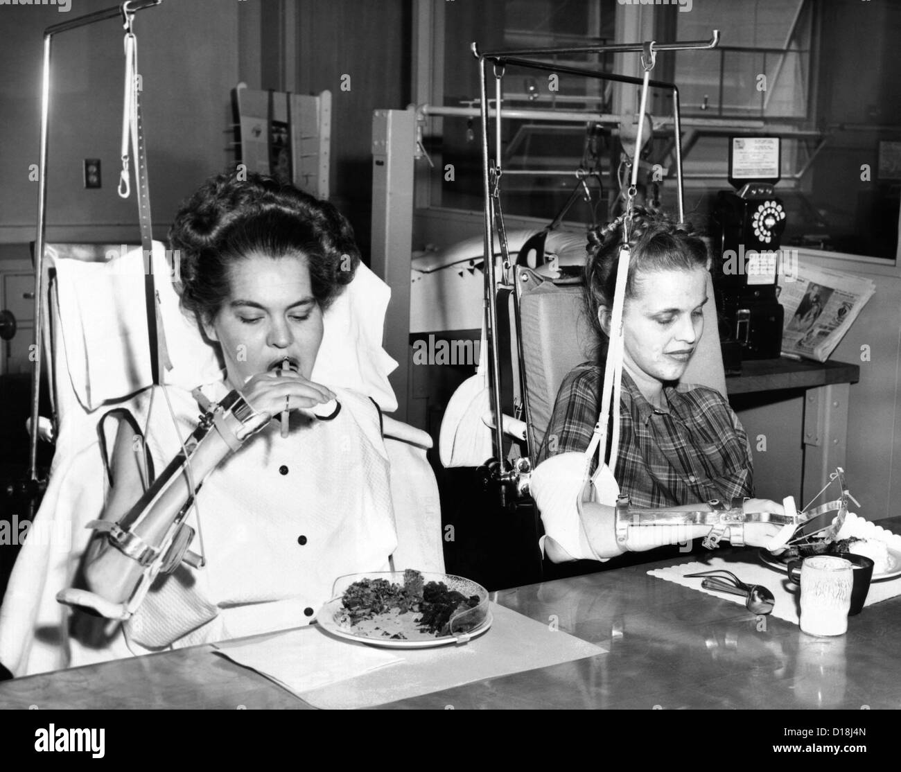 Iron lungs polio Black and White Stock Photos & Images Alamy