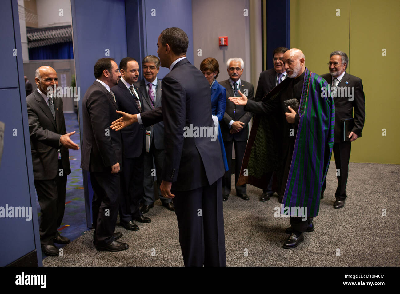 President Hamid Karzai of Afghanistan presents members of the Afghan delegation to President Barack Obama before their Stock Photo
