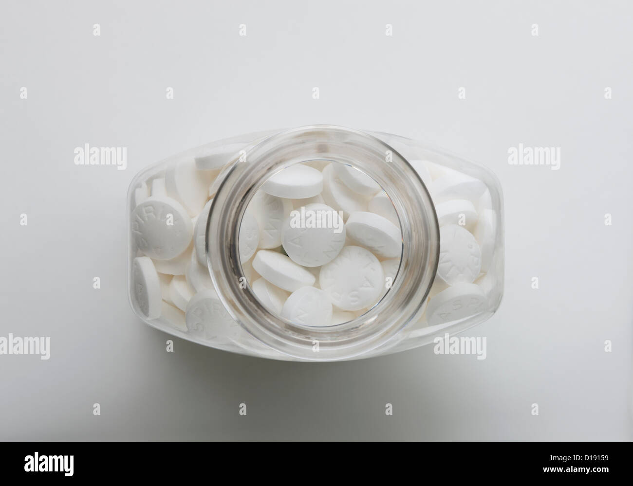 Bottle of aspirin Stock Photo Alamy