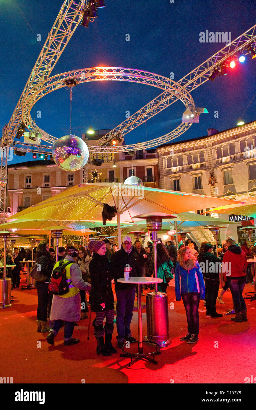 Switzerland, Canton Ticino, Locarno, christmas time, outdoor bar in Piazza  Grande Stock Photo - Alamy