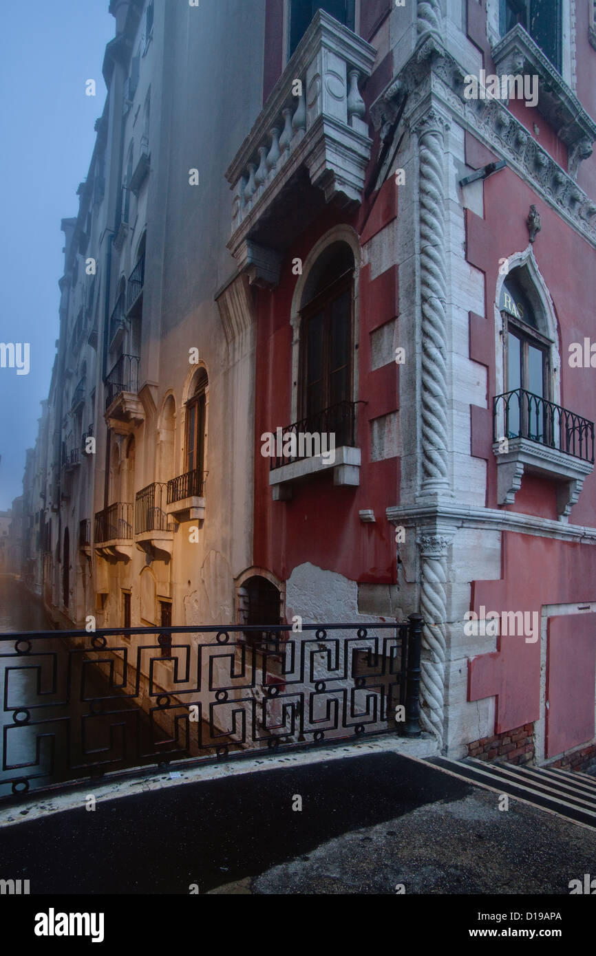 Railing venice italy hi-res stock photography and images - Alamy