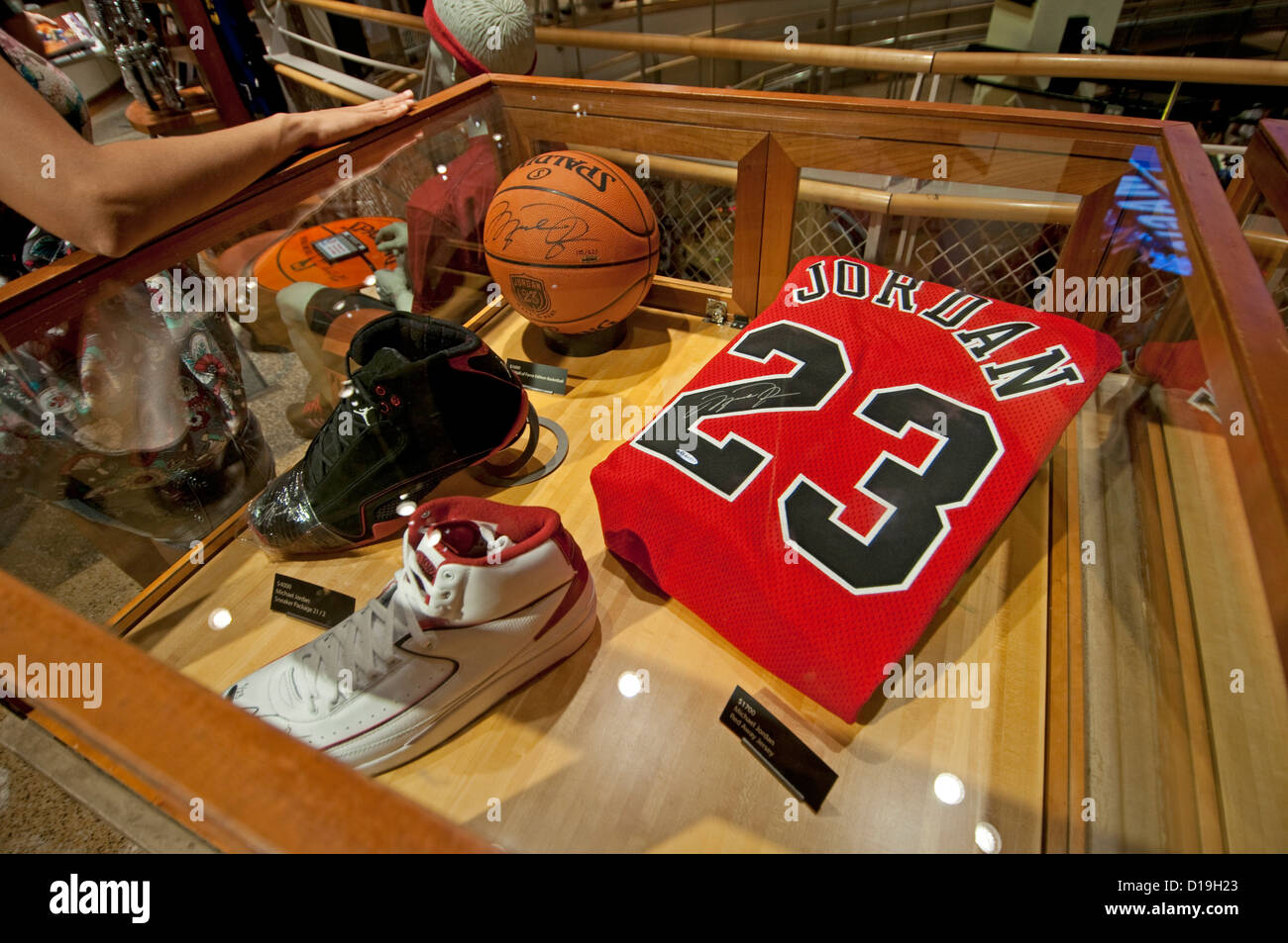 nyc nba store