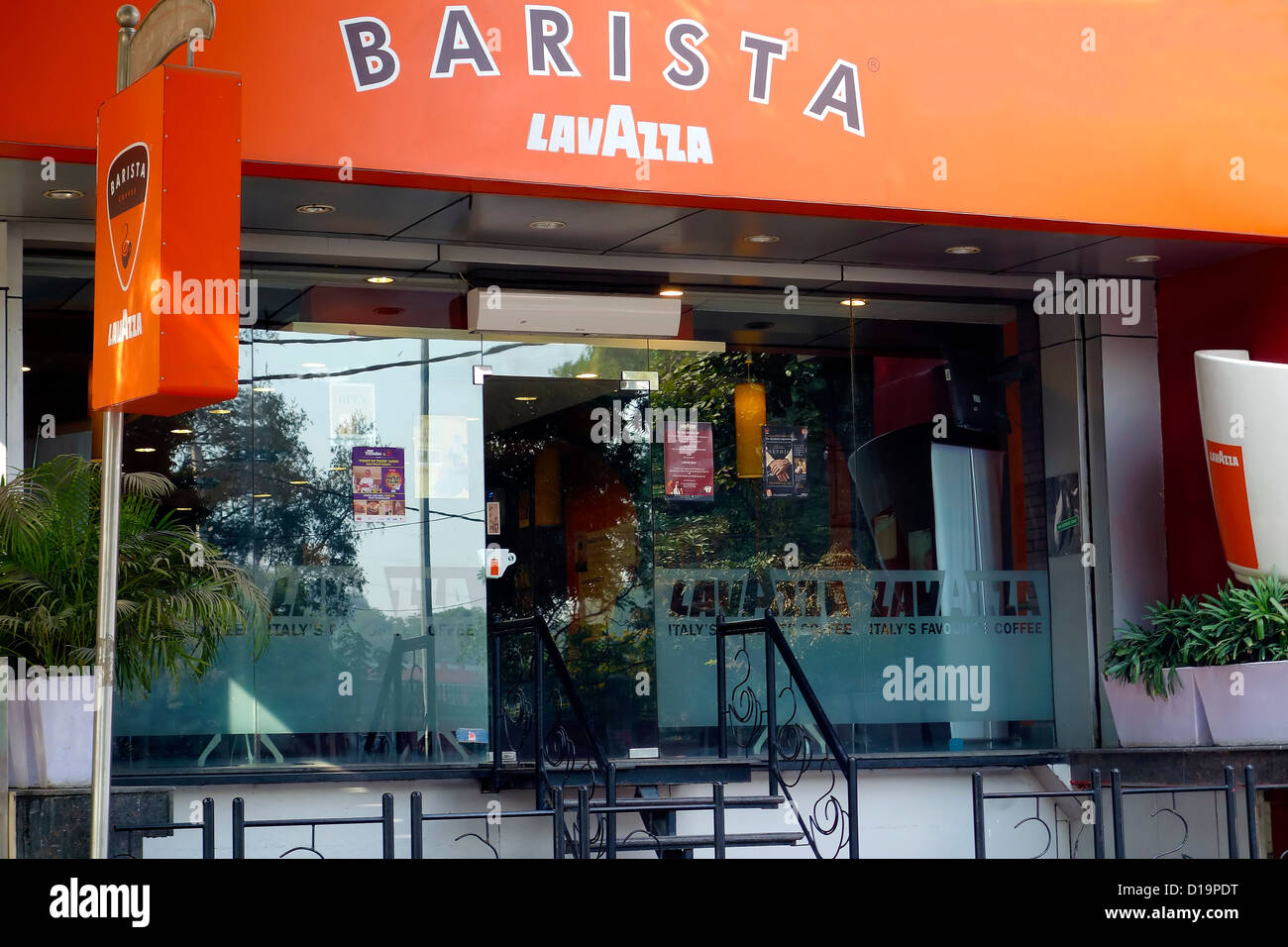 Barista Lavazzacoffee Shop India Barista Lavazzacoffee Shop India