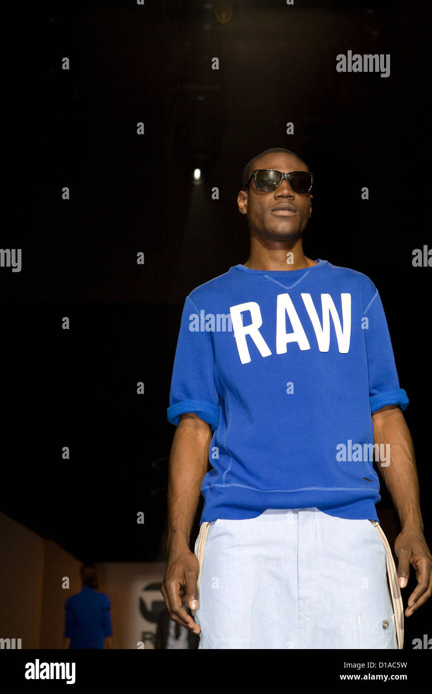 Berlin, Germany, maennliches black model in the fashion show of the label G-Star RAW Stock Photo
