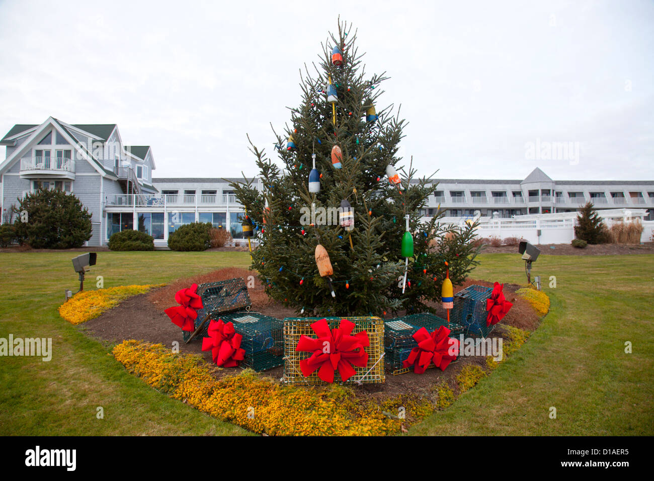 Christmas in maine hires stock photography and images Alamy